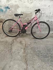 Bici Donna Mountain Bike Magnum