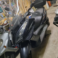 Kymco downtown 300i