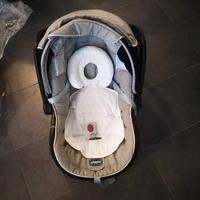 Ovetto Chicco Trio con base Isofix