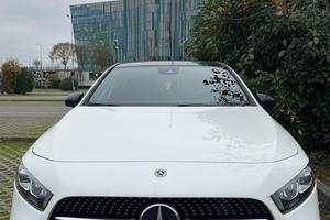 Mercedes Classe A 180 Premium Night Edition