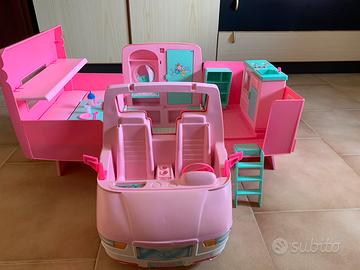 Camper Barbie