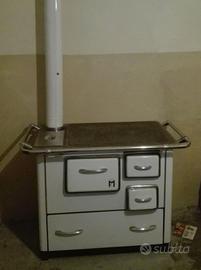 Cucina a legna vintage