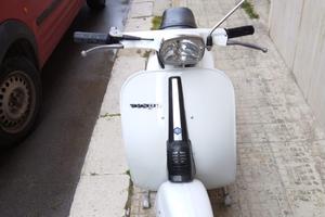 Piaggio Vespa 50 Special (V5B3) - 1975