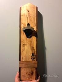 apribottiglie da muro magnetico