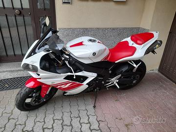 Yamaha R1