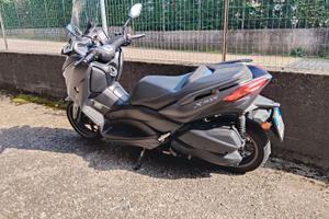 Yamaha X-max 300