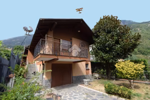 VILLA SINGOLA A DONNAS