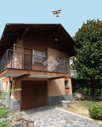 VILLA SINGOLA A DONNAS