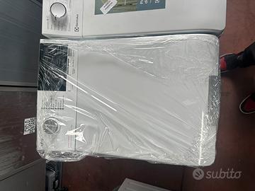 Lavastrice NUOVE DIFFETO ESTETICO