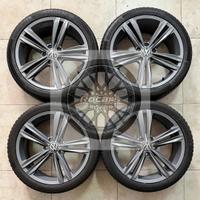 Cerchi 18 e pneumatici M+S Volkswagen Golf R Line