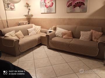 2 divani .poltrone sofà 