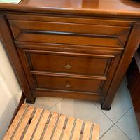 Coppia di comodini e casettiera Le fablier