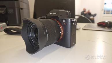 sony a7rII completa di scatola ed accessori