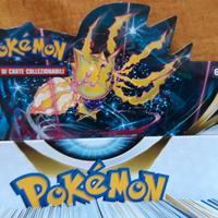 Carte Pokemon mazzi 100 carte, (2 album a parte)