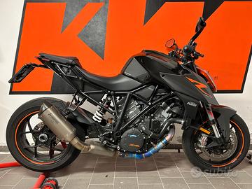 KTM Superduke 1290R