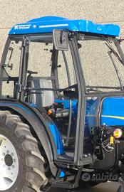 Cabina TORINCAB per trattore New Holland frutteto