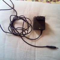 Caricabatterie Nokia 3330 (ACP-7E), difettoso