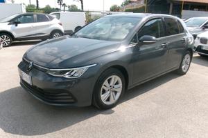 Volkswagen Golf 8 VIII 1.0 ETSI IBRIDO 110CV EVO L