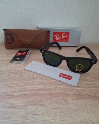 occhiali  rayban 