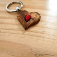 Portachiavi cuore in legno di ulivo ❤️