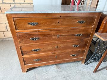 Comó in legno con piano in marmo cararra lucido