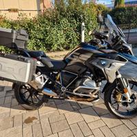 BMW R 1250 GS triple black