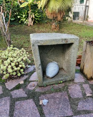 Lavandino in pietra