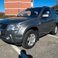 Suzuki Grand Vitara 1.6 *4X4 *BENZINA *POCHI KM