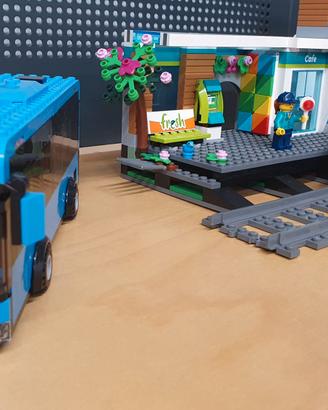 Stazione treni Lego