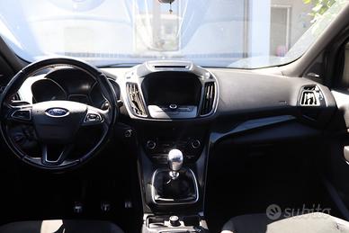 Ford Kuga 1.5 tdci ST-Line s&s 2wd 120cv