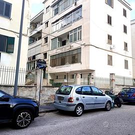 2 LOCALI A SALERNO
