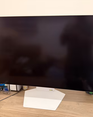Monitor LG UltraGear OLED 32GS95UV