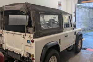 Land Rover Defender 90 300 tdi 