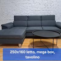 Elegante Divano + Penisola box e letto e tavolino