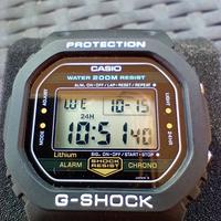 Casio G-Shock DW-5200C Hero