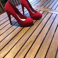 Decollete rosso