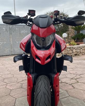 Hypermotard 950 ducati