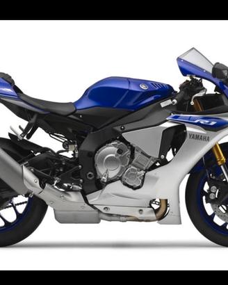 Yamaha R1 2015 originali nuove