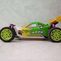 Buggy radiocomandato 1:10 4WD + vari ricambi