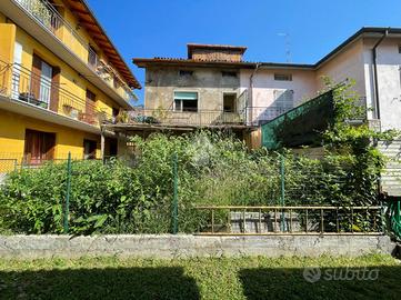 CASA SEMINDIPENDENTE A SARNICO