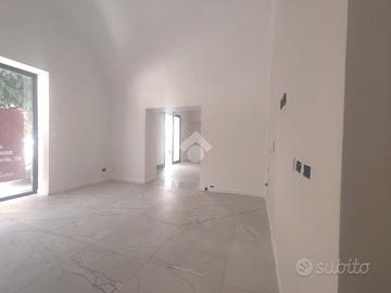 NEGOZIO A TERRASINI