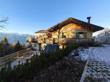 MONTE BONDONE, VILLA BIFAMILIARE IMMERSA NELLA NAT