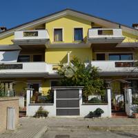 Elegante duplex con garage