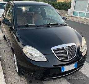 Tagliandata e revisionata LANCIA ypsilon 1.3 MJ