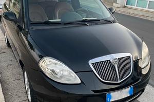 Tagliandata e revisionata LANCIA ypsilon 1.3 MJ