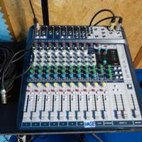 mixer Soundcraft fx12 signature 