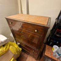Mobile secretaire anni 70 e comodini antichi