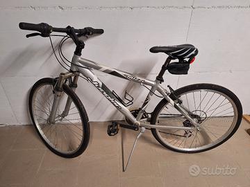 Mountain bike marca Nuzzi