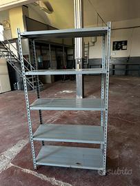 Scaffali metallo