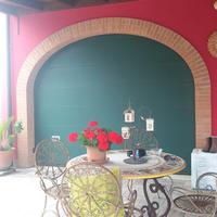 Basculante sezionale bicolore motorizzato